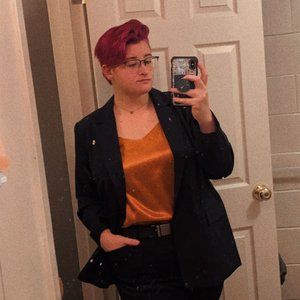 Meet your Posher, Sam